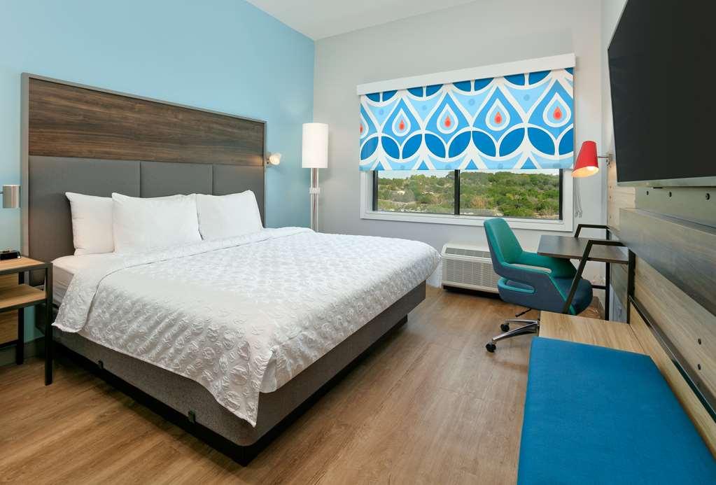 Tru By Hilton San Antonio At The Rim, Tx Hotel Room photo